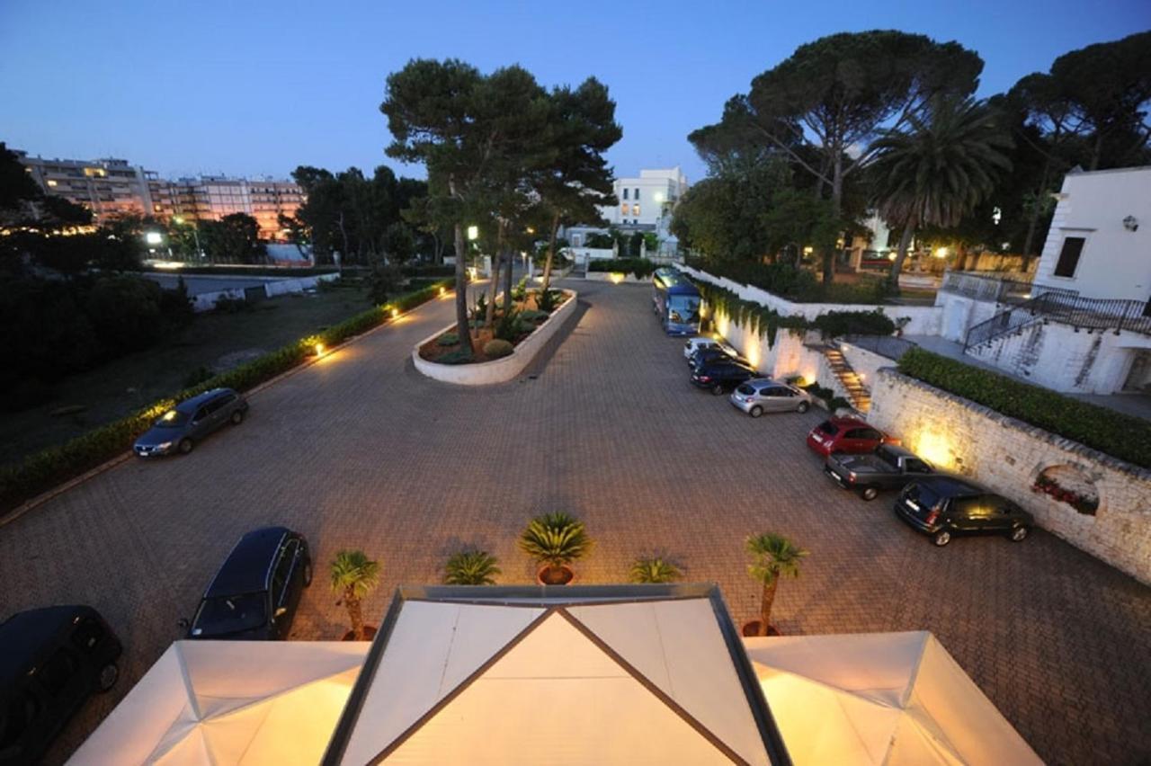 Hotel Villa Rosa Мартина-Франка Экстерьер фото