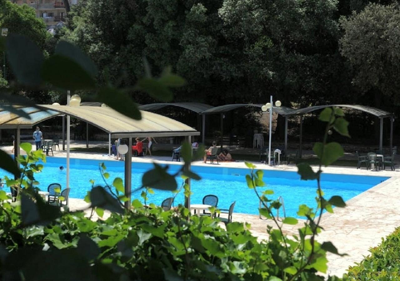 Hotel Villa Rosa Мартина-Франка Экстерьер фото